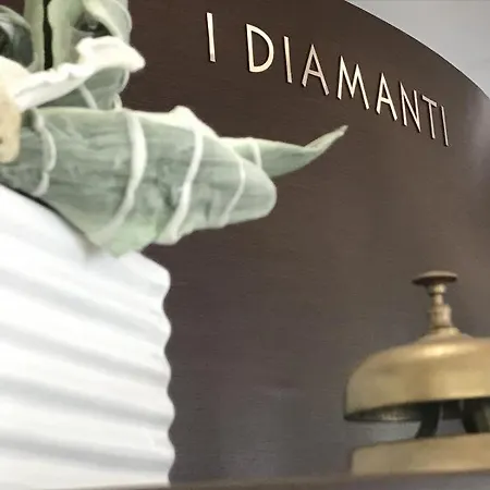 酒店 Mansarda Diamanti - Siroli Collection 3*